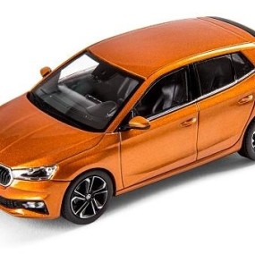 Miniature FABIA Berline 1:43 Orange Phoenix