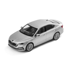 Octavia A8 Miniature 1:43 Argent Brillant