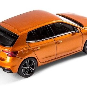 Miniature FABIA Berline 1:43 Orange Phoenix